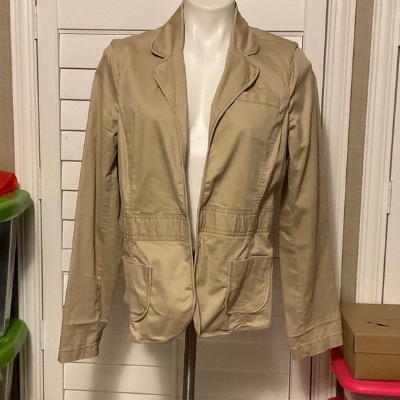 Elegant Beige Women's Blazer - Picture 1 of 7